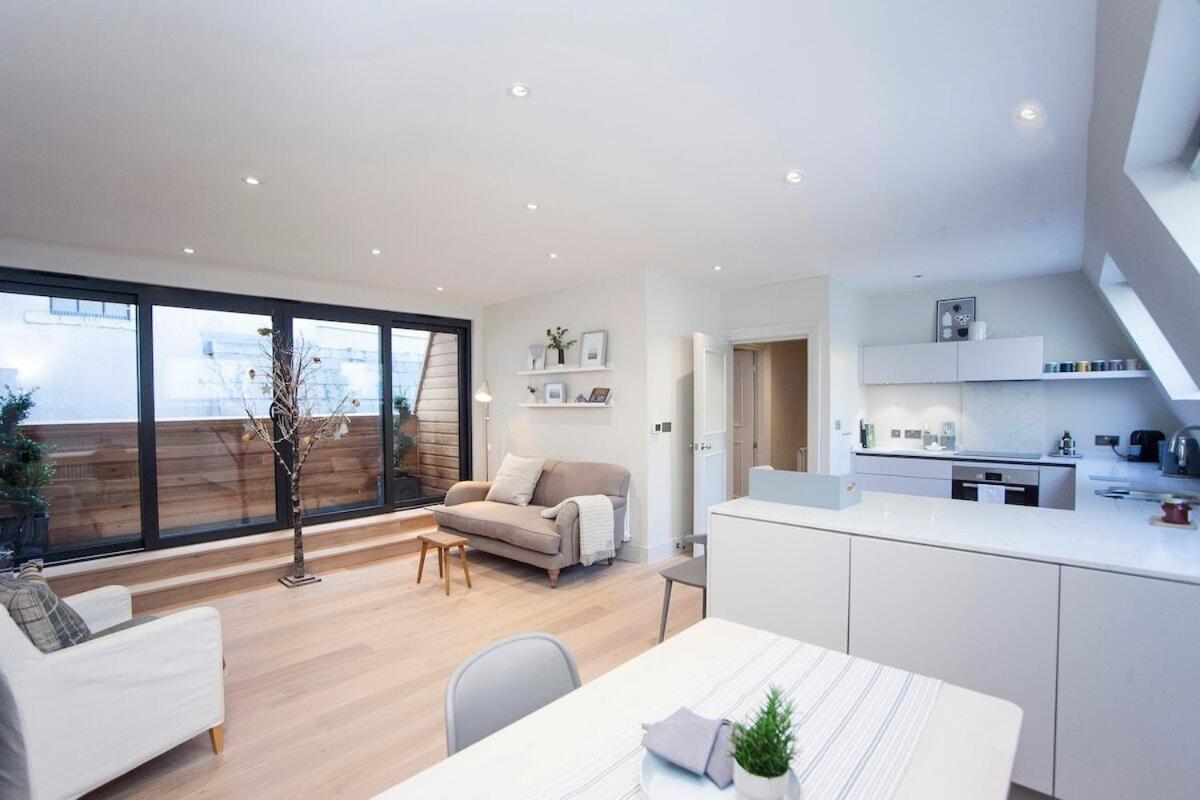 Stylish Wood Street Apartment Μπαθ Εξωτερικό φωτογραφία